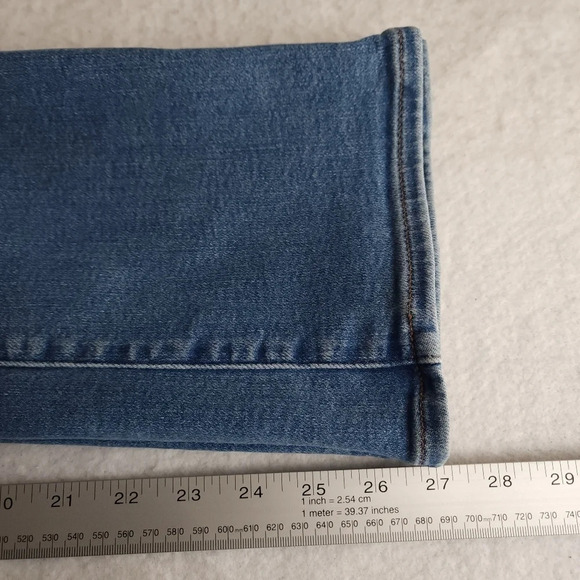 Madewell Cali Demi-Boot Jeans in Dorrance Wash - Picture 9 of 9